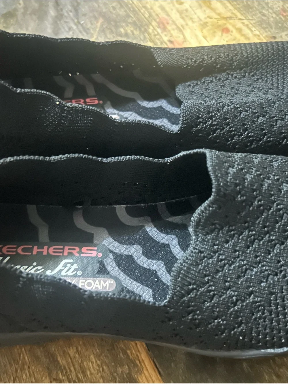 Skechers Seager Stat Women’s Memory Foam Black Slip Ons Size 6.5